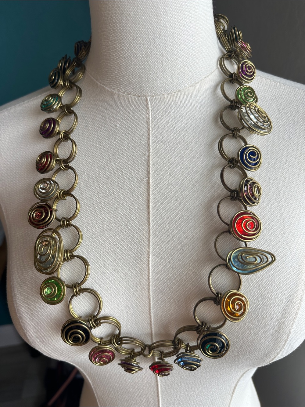 Multi Colorful Spiral Link Colored Crystal Wire Metal Statement Necklace